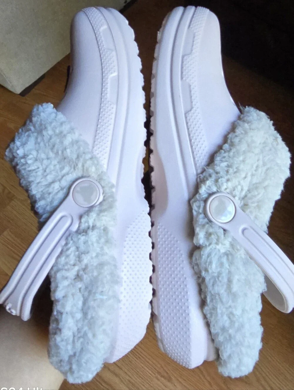 Sz 4 Big Kids CROCS CLASSIC BLITZEN IV, Quartz Lined Clogs